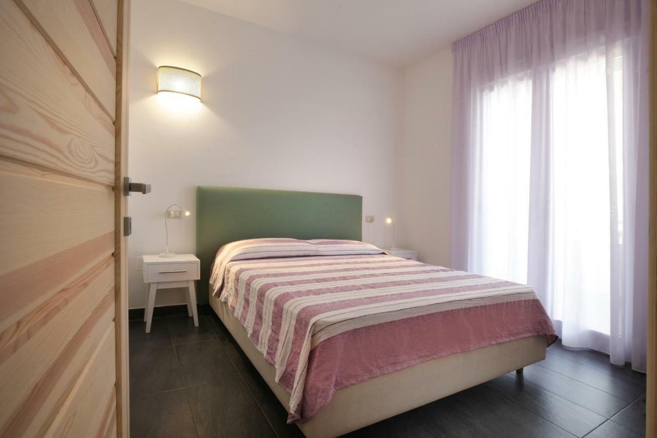 פורטו צ'זראו Casa Vacanze Sopravento מראה חיצוני תמונה